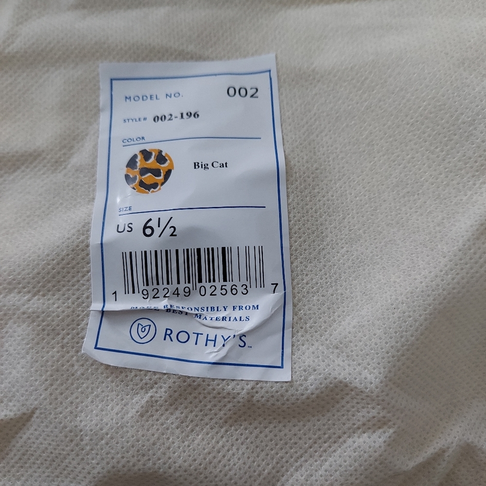 Rothy's flats, cheeta print, size 6 1/2